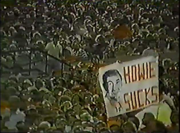 Someone didn't care for Howard Cosell during the Bucs-Rams game on September 11, 1980.